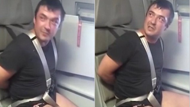 据称，这位名叫马克西姆(Maxim G.)的乘客在喝醉后，行为极具威胁性。机组人员试图让他冷静下来，但他十分暴躁，一拳打在乘务员的脸上。之后，机组人员与乘客合力将他制服，并把他绑在座椅上。