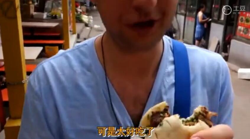 还有鸭血粉丝汤,馄饨等等等等……